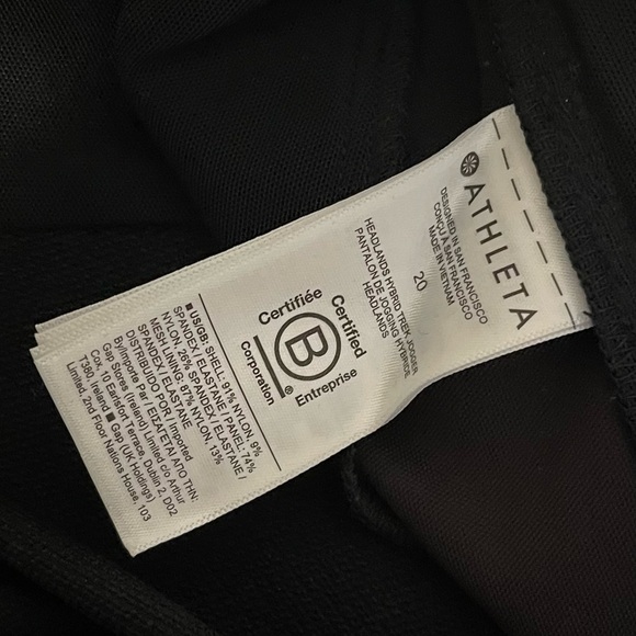 NWT Women’s Athleta Headlands Hybrid Jogger. - Picture 4 of 6